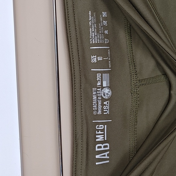 NWT IAB 3-inch No-ride Shorts - Picture 4 of 4